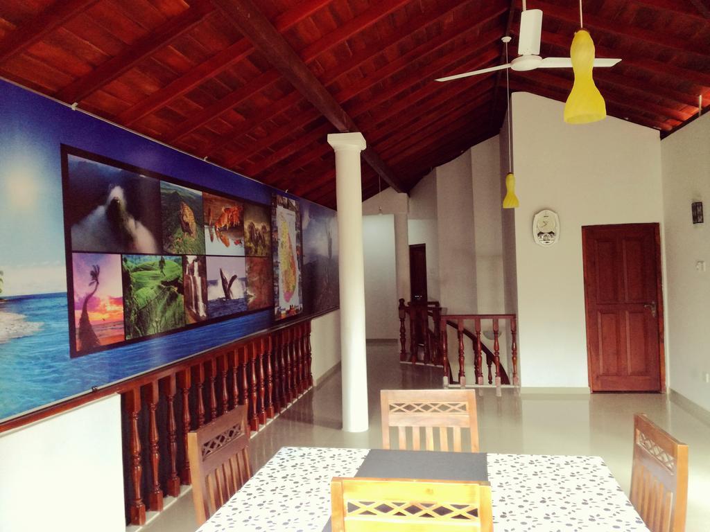 Golden Beach Rest Hotel Tangalle Exterior foto