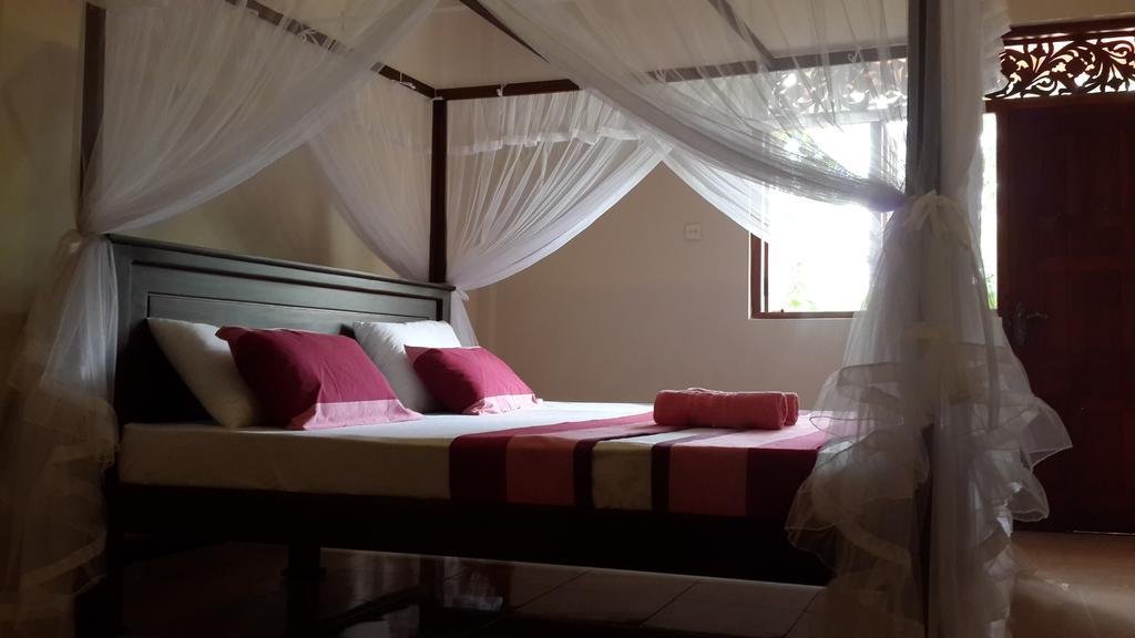 Golden Beach Rest Hotel Tangalle Exterior foto